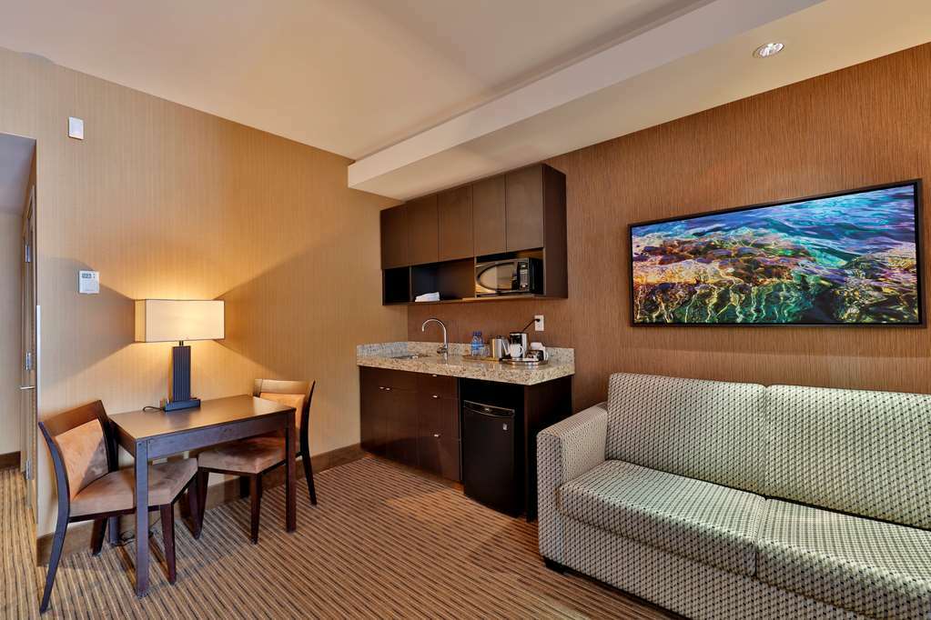 Edmonton Hotel & Convention Center Едмонтон Номер фото